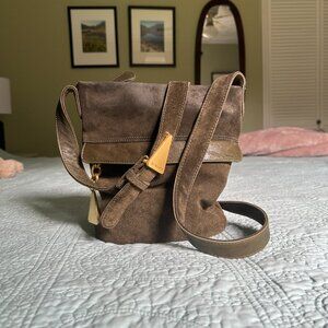 Americana by Sharif - Suede Cross Body Bag in Olive Green